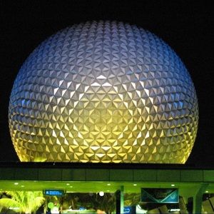 Meet your Posher, Kriskristy